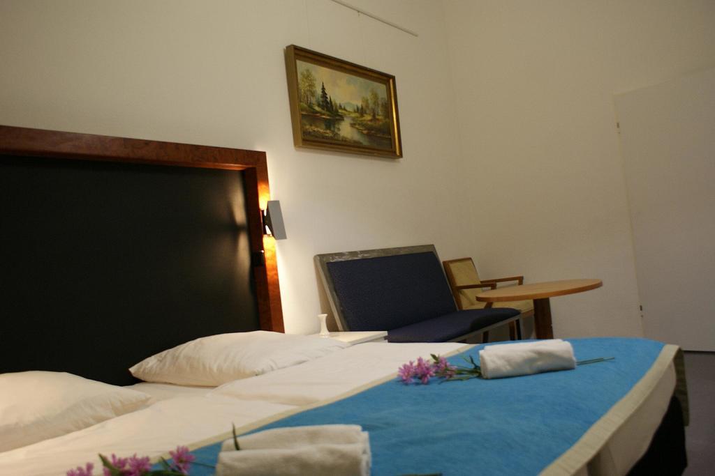 Hotel Garni Aaberna Berlino